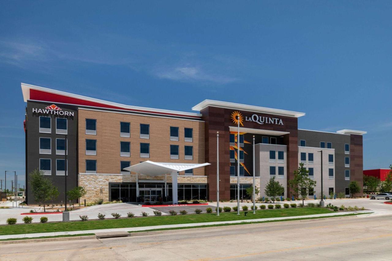 La Quinta Inn&Suites by Wyndham Pflugerville Extérieur photo