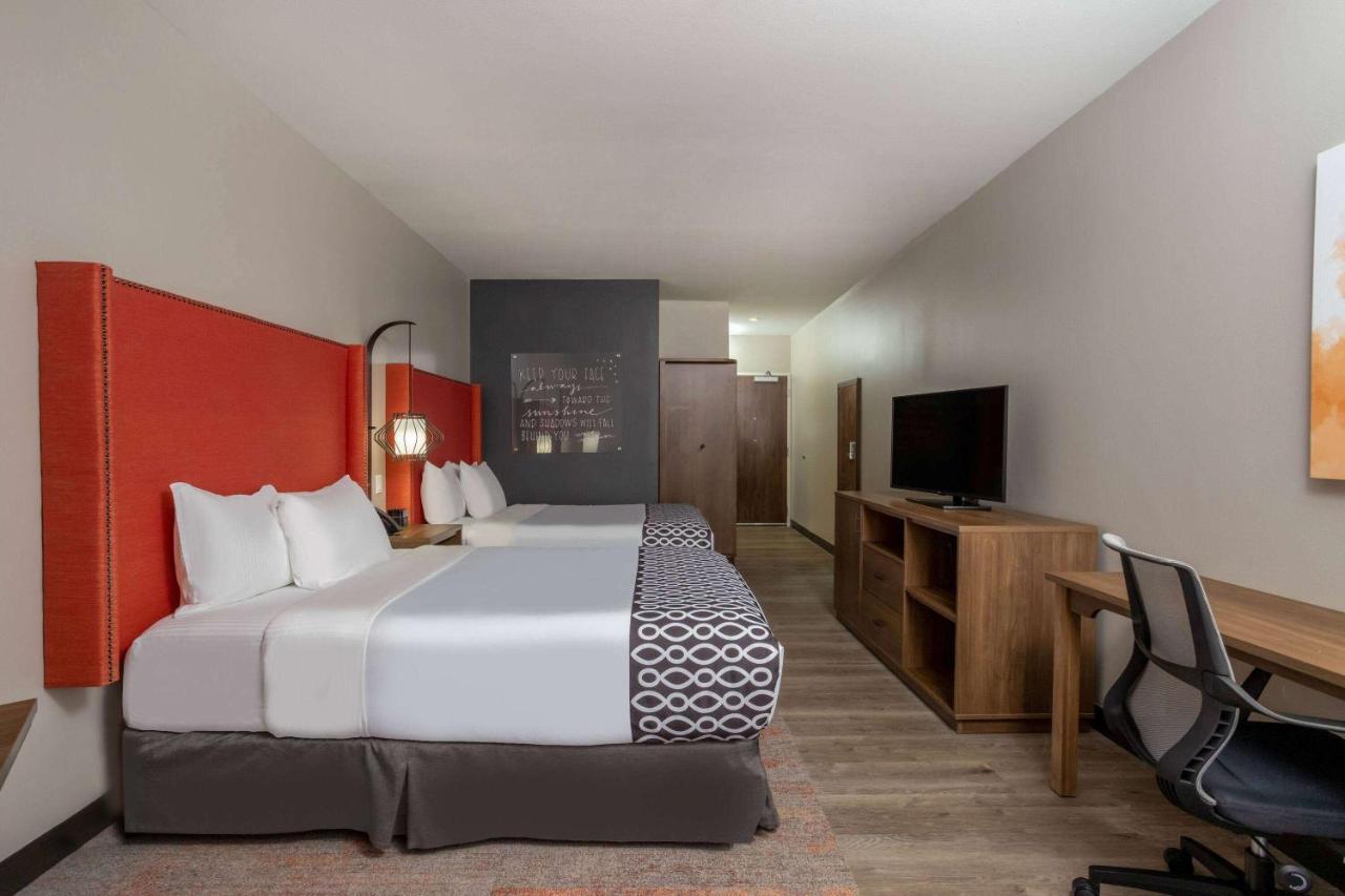 La Quinta Inn&Suites by Wyndham Pflugerville Extérieur photo